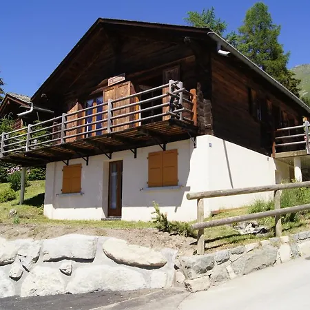 3 Bedrooms Chalet Le Darbay Horská chata *