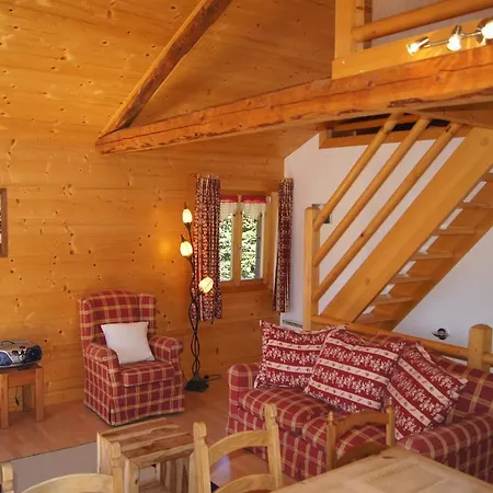 בקתה 3 Bedrooms Chalet Le Darbay